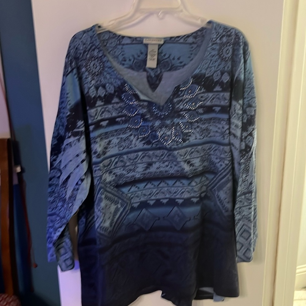 Embellished 2X Catherine’s long sleeve top.